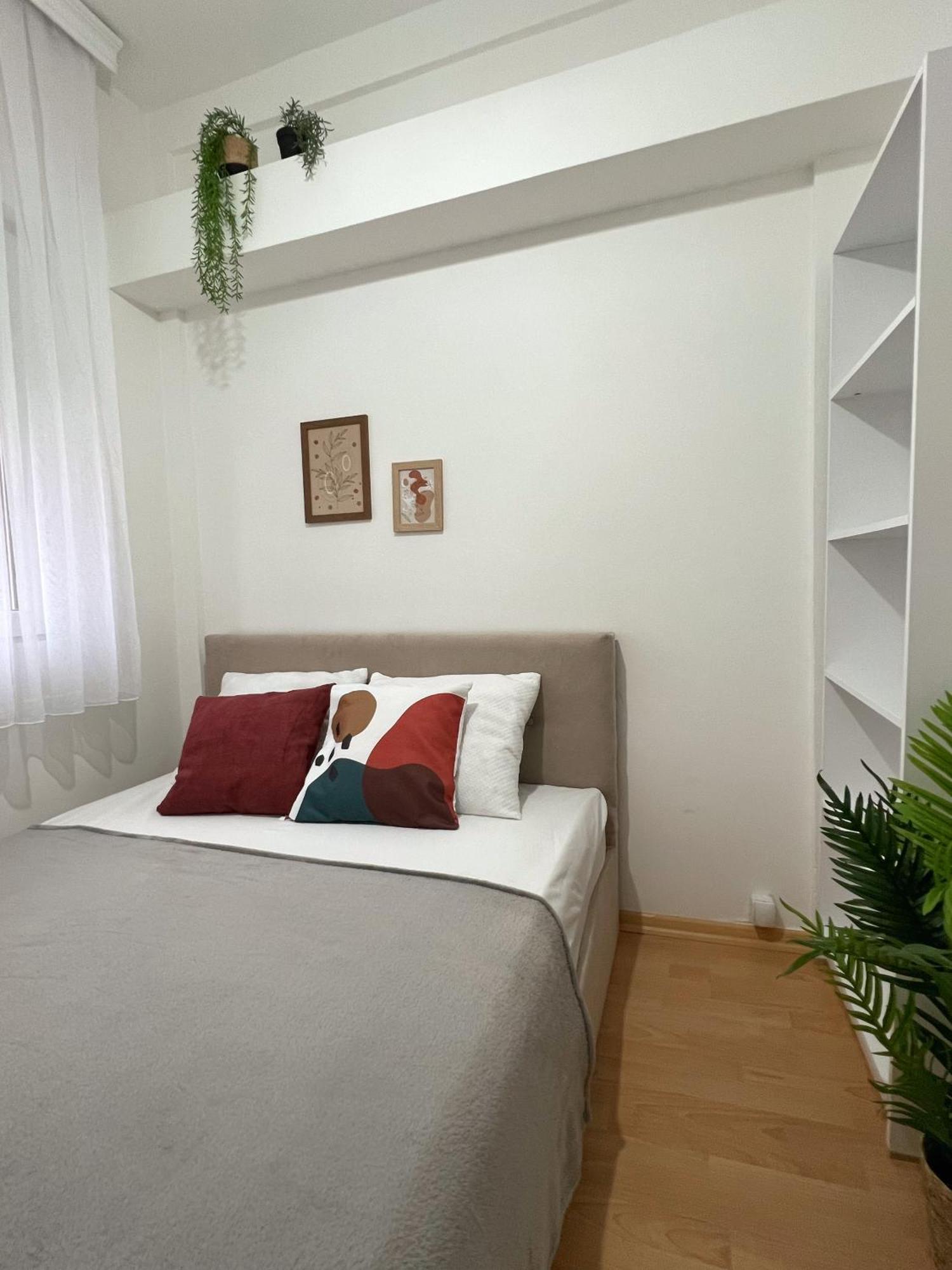 Charming 2 Bedroom Apartment Skopje Exterior photo